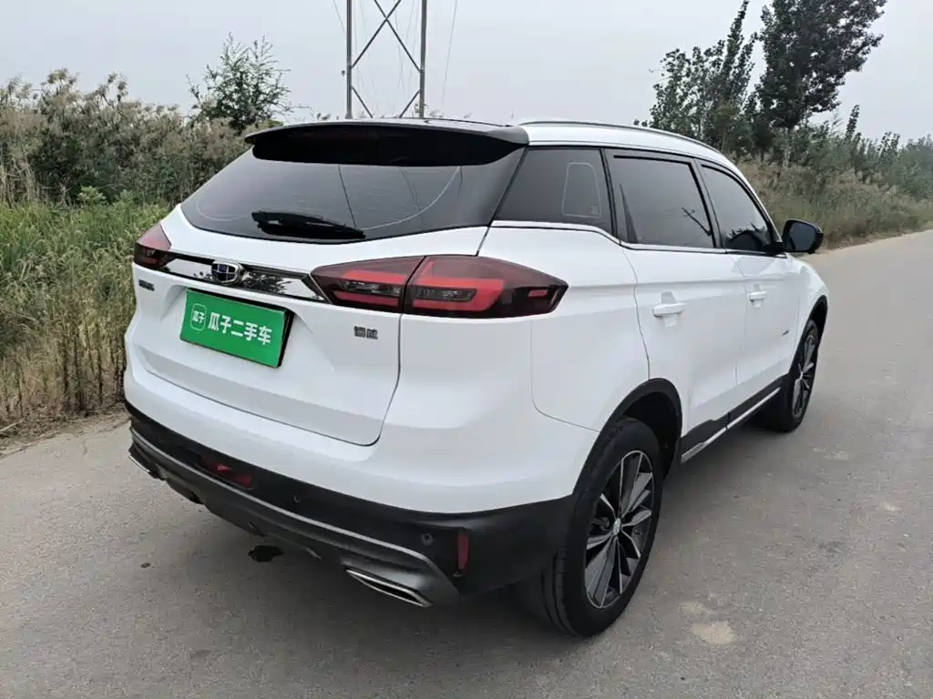 Geely Boyue — миниатюра 7