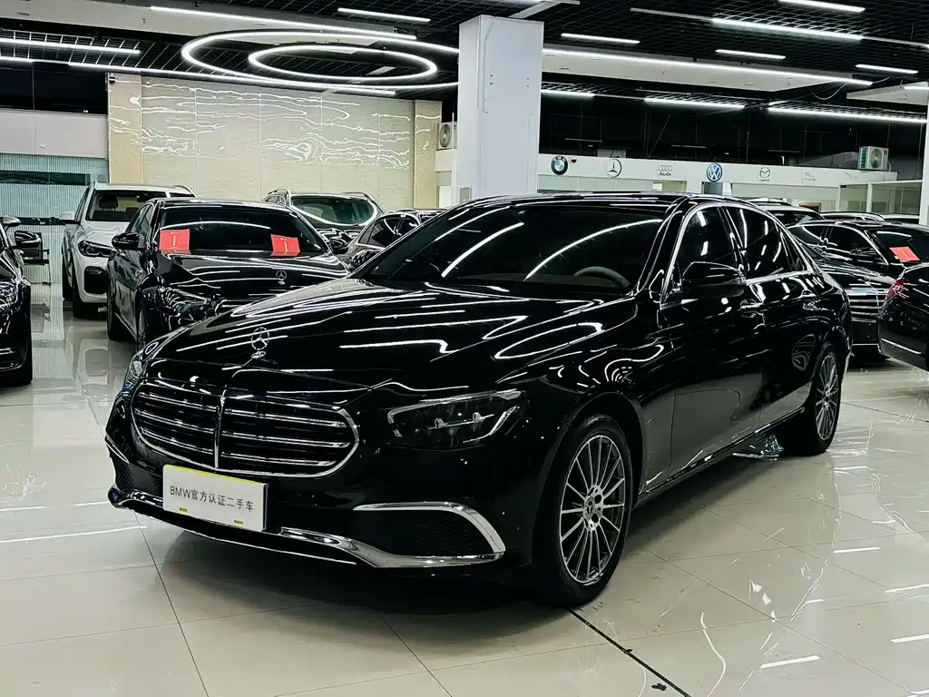 Mercedes-Benz E-Class 2023