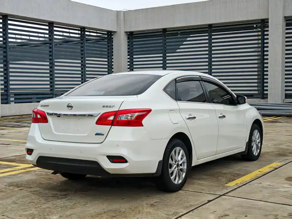 Nissan Sylphy — миниатюра 7