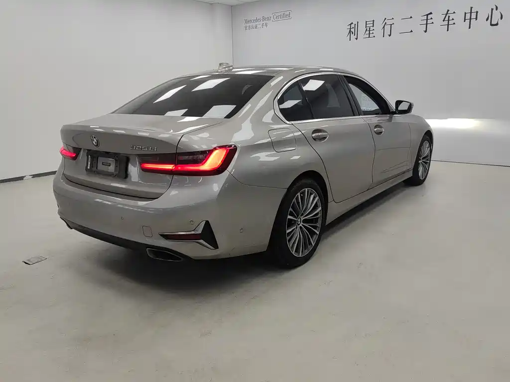BMW 3 Series 3 2020 325Li