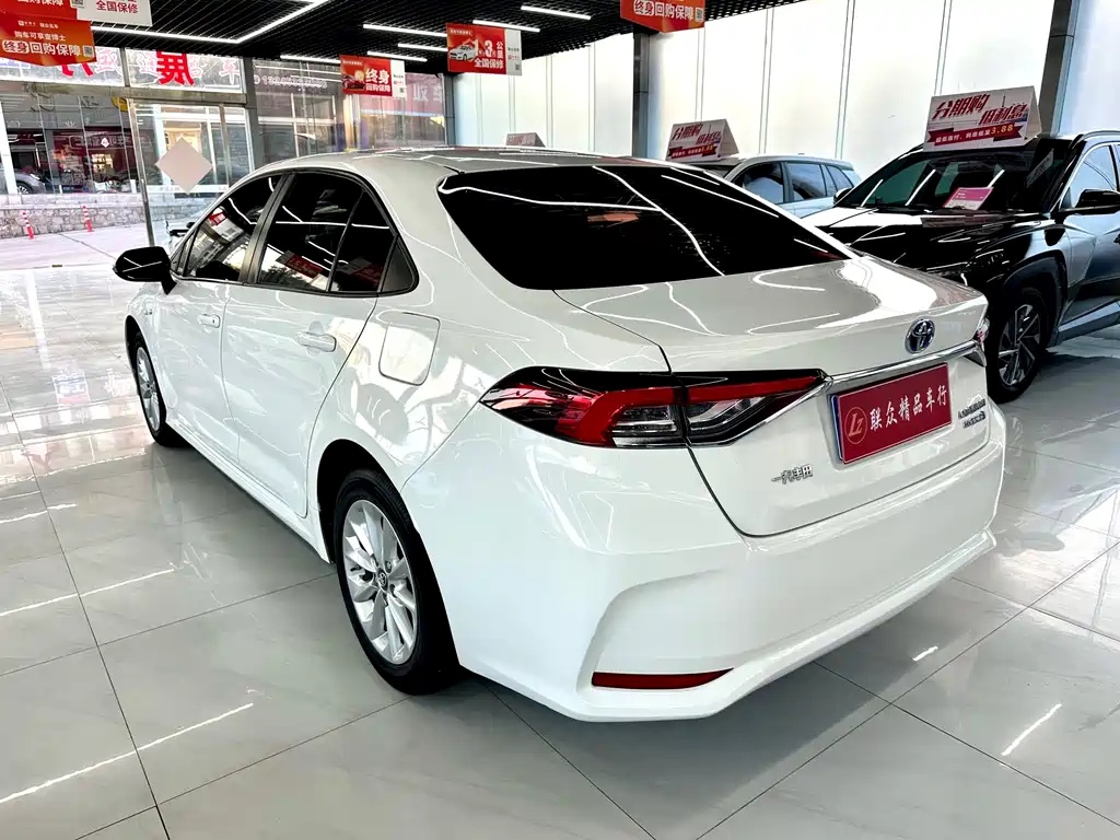 Toyota Corolla 2021 1.8L E-CVT Elite