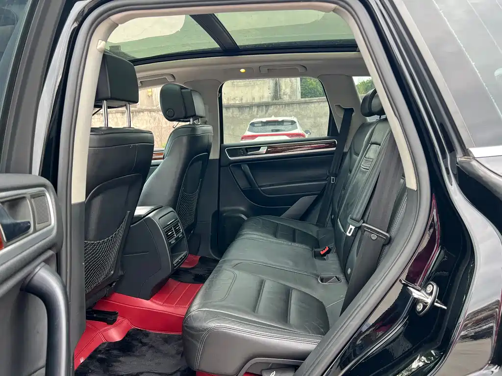 Volkswagen Touareg 2011 3.0TSI