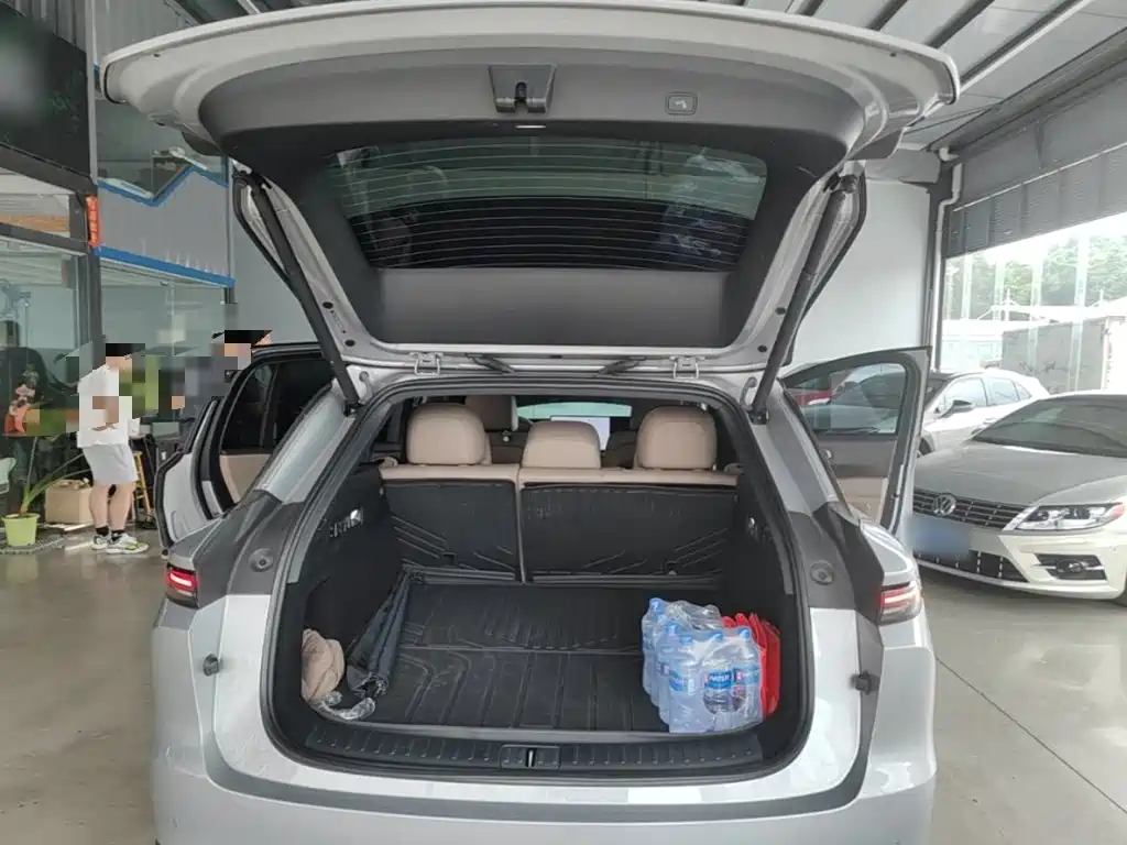 Li Auto Li i6 — миниатюра 19