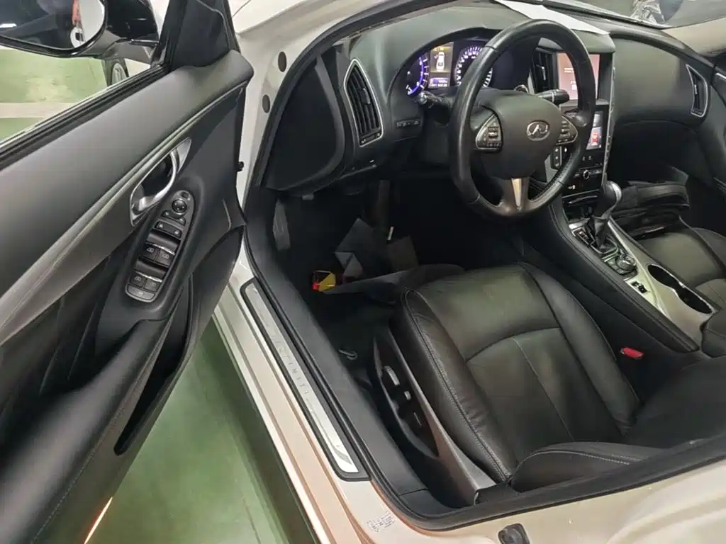 Infiniti Q50L — миниатюра 16