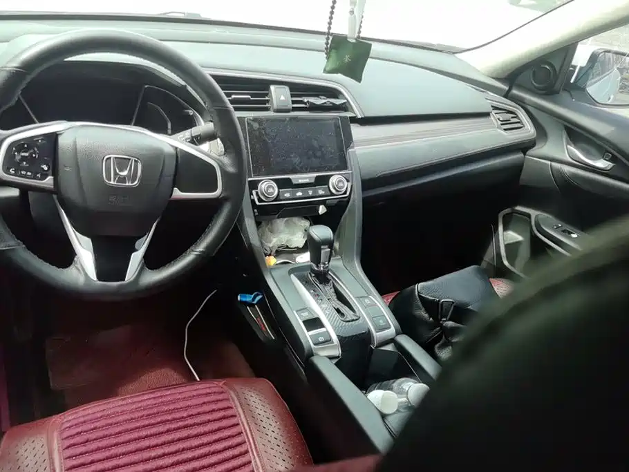 Honda Civic — миниатюра 12