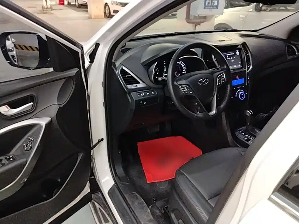 Hyundai Santa Fe — миниатюра 16