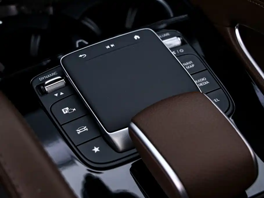 Mercedes-Benz GLE (Import) — миниатюра 11