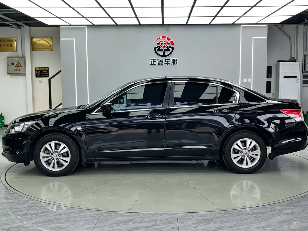 Honda Accord 2010 2.0L EX