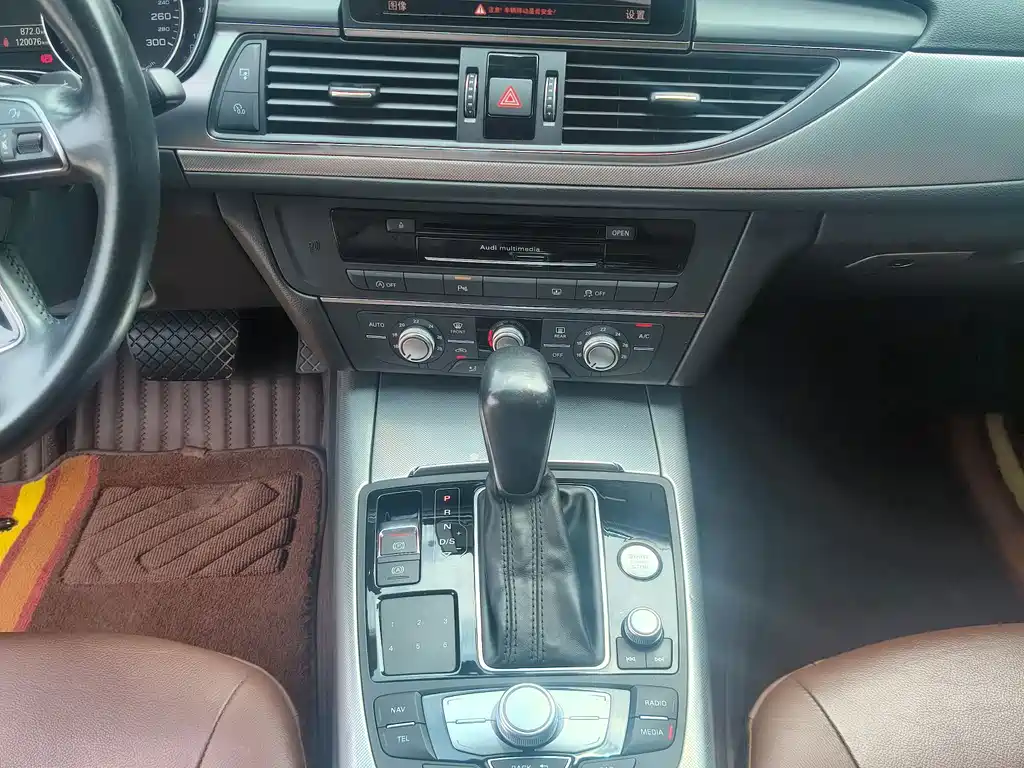 Audi A6L — миниатюра 10