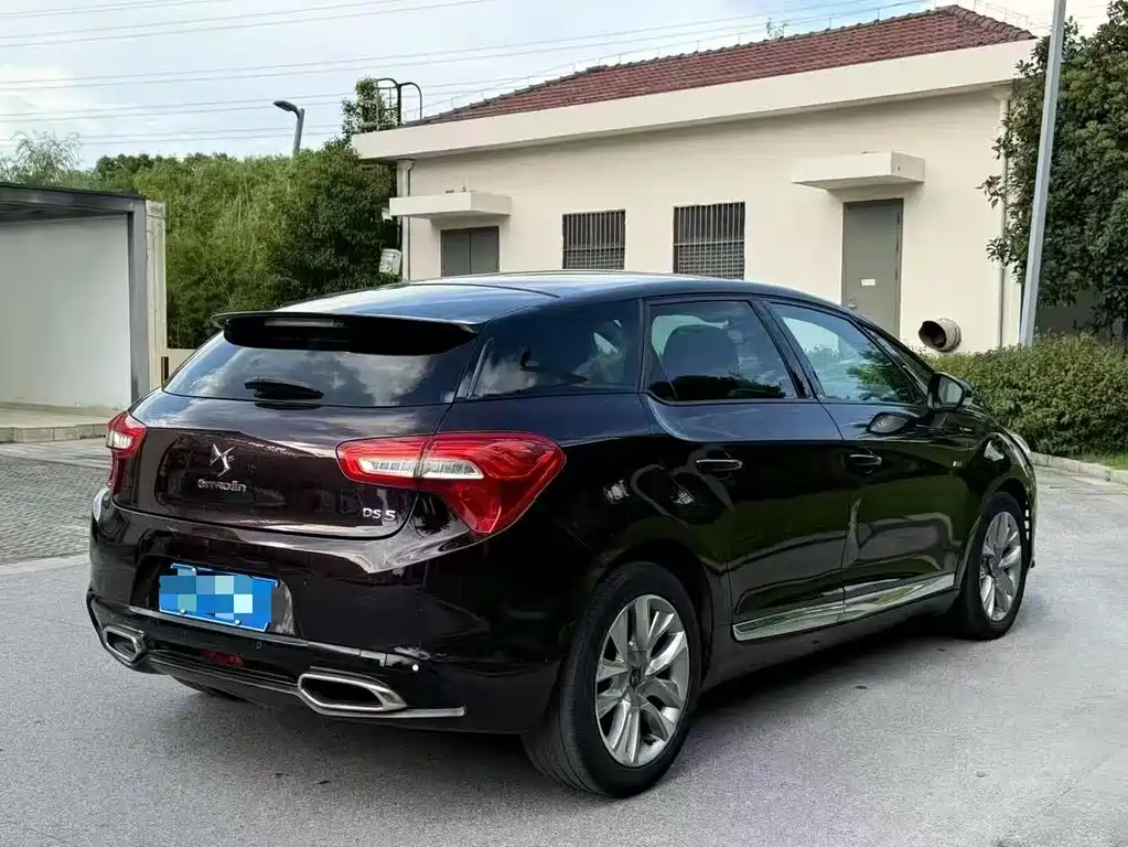 DS DS 5 — миниатюра 5