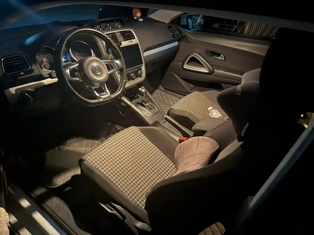 Volkswagen Scirocco — миниатюра 6