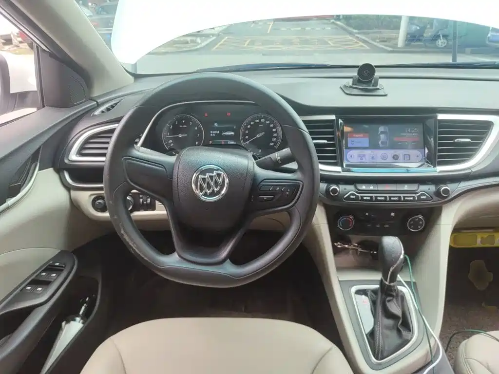 Buick Excelle — миниатюра 6