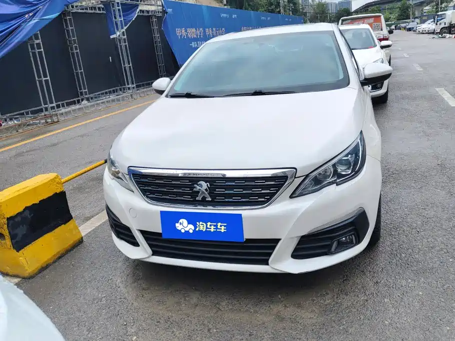 Peugeot 308 — миниатюра 2