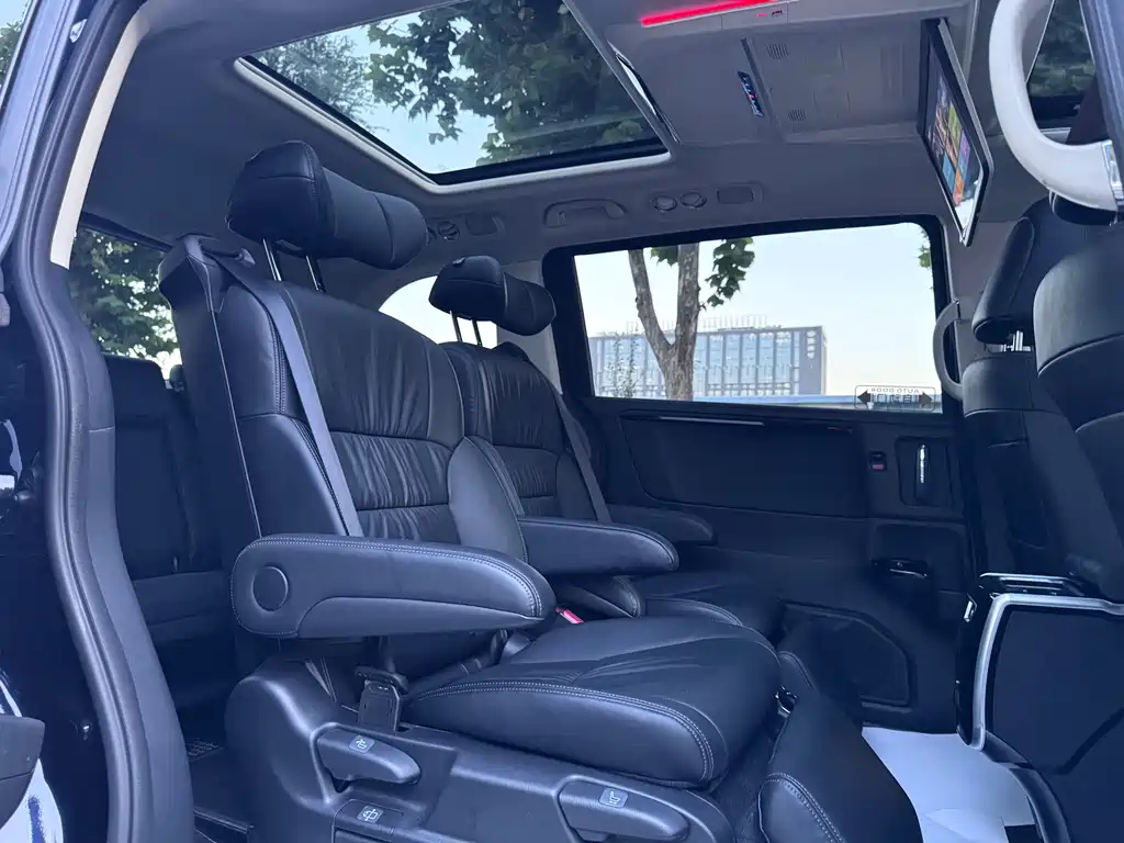 Honda Odyssey — миниатюра 17