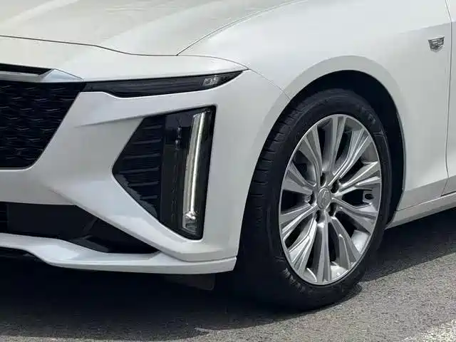 Cadillac CT6 — миниатюра 9
