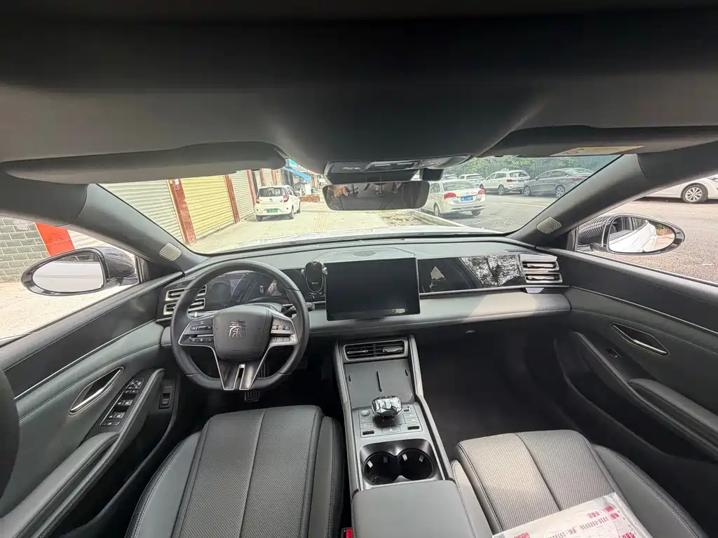 BYD Qin L — миниатюра 4