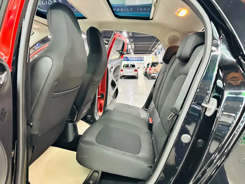 smart Smart Forfour — миниатюра 22