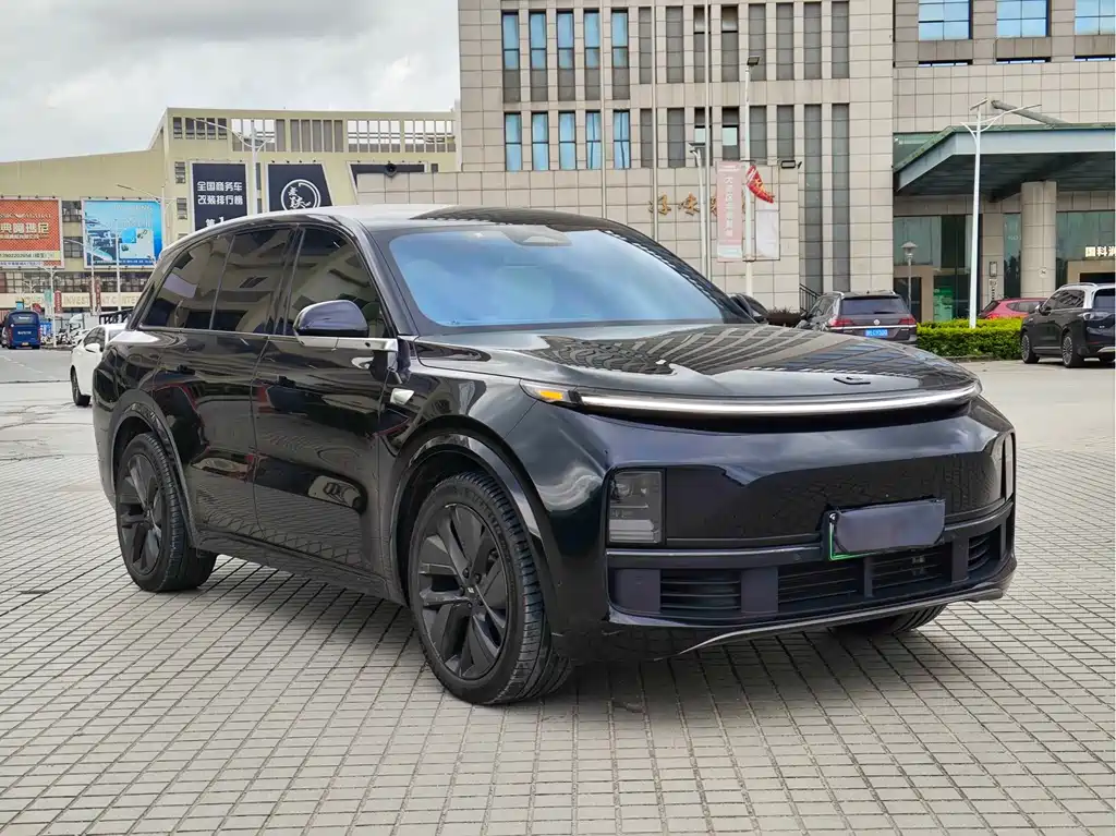Li Auto Li L8 — миниатюра 3