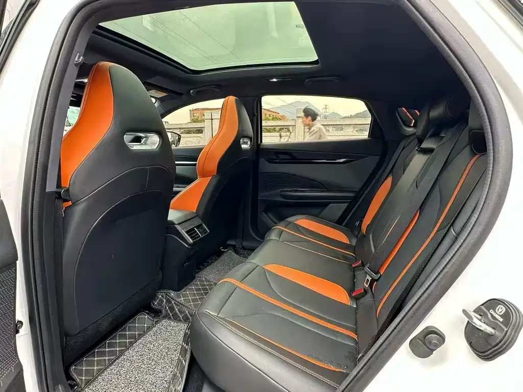 Changan UNI-V — миниатюра 6