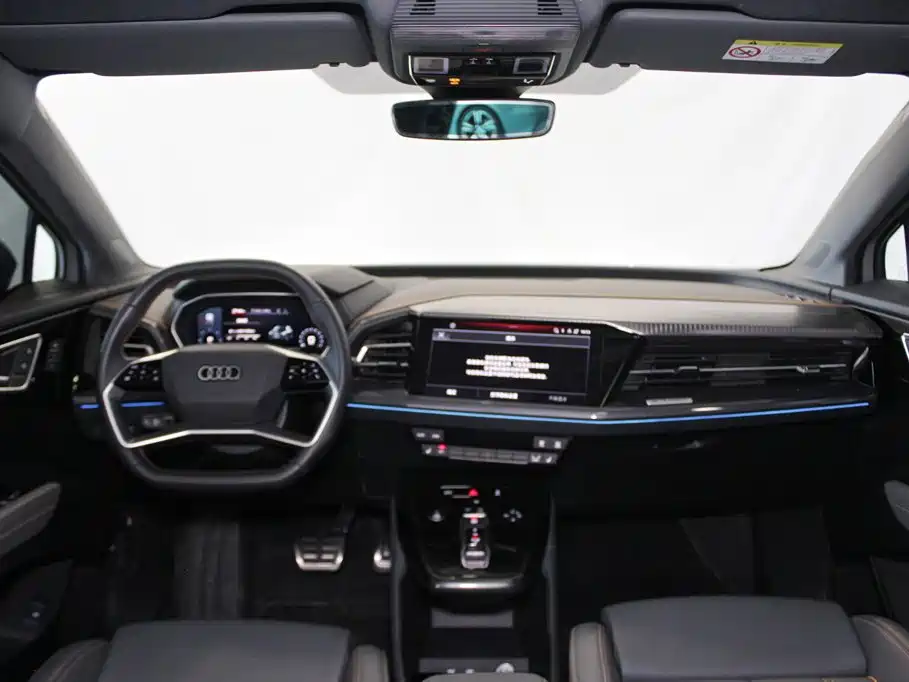 Audi Q4 e-tron — миниатюра 9