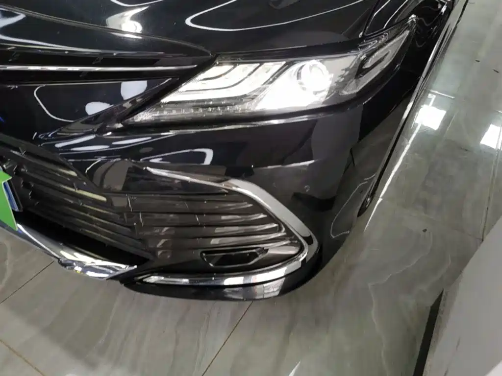 Toyota Camry — миниатюра 24