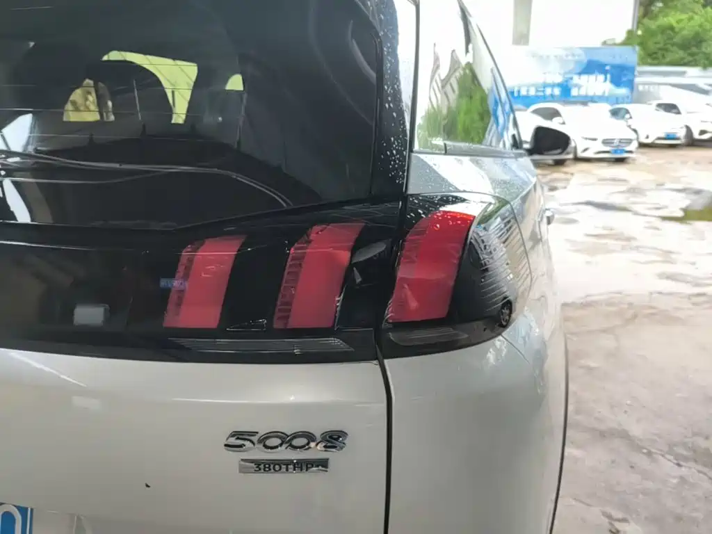 Peugeot 5008 — миниатюра 8