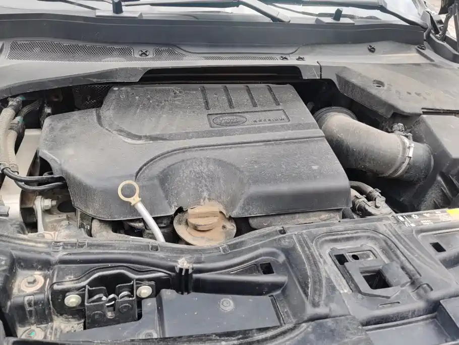Land Rover Discovery Sport — миниатюра 10