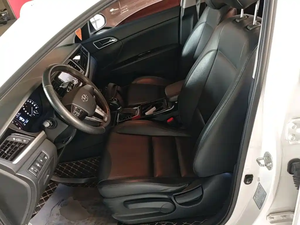 Hyundai Mistra — миниатюра 15