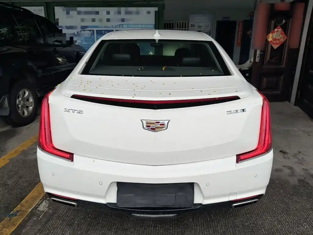 Cadillac XTS — миниатюра 6