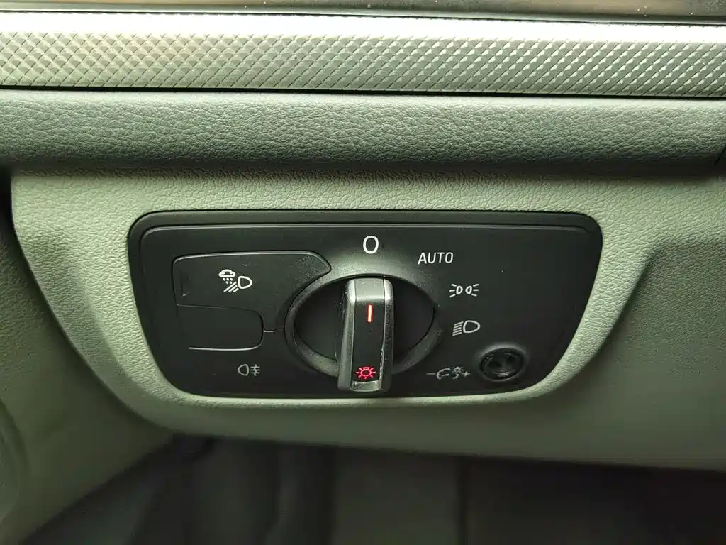 Audi A6L — миниатюра 21