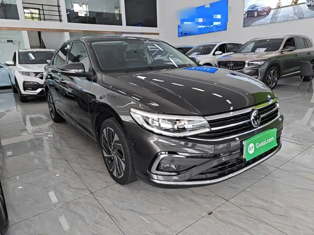 Volkswagen Bora — миниатюра 4