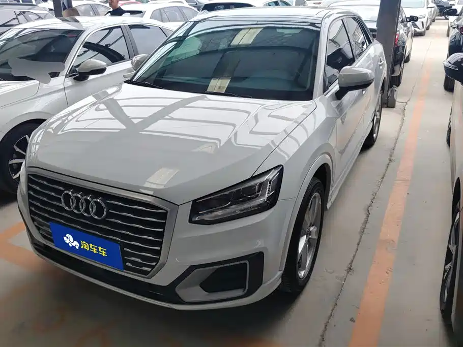 Audi Q2L 2021