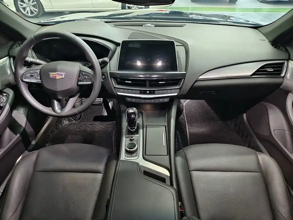 Cadillac CT5 — миниатюра 8