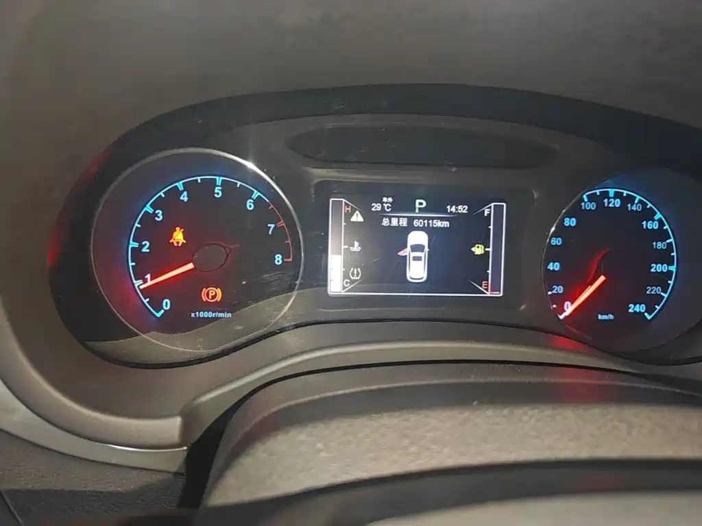 BYD Song — миниатюра 12