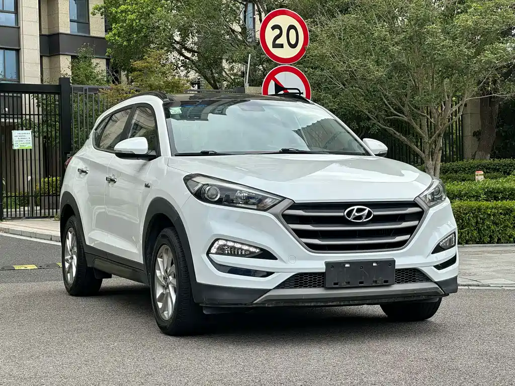 Hyundai Tucson — миниатюра 3