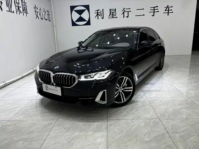 BMW 5 SERIES 2023
