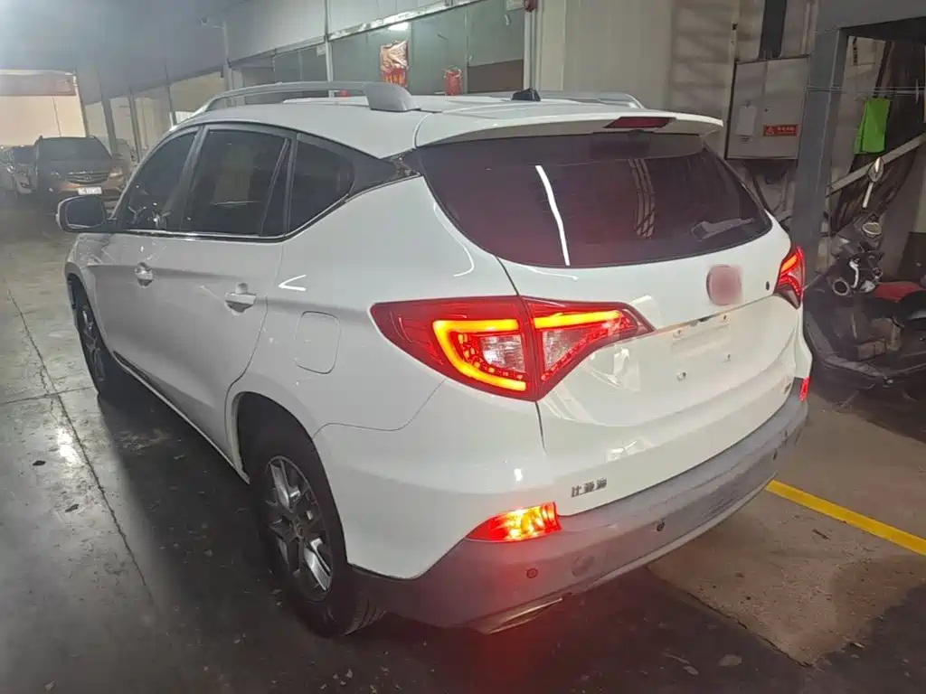 BYD Song — миниатюра 5