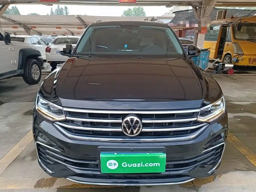 Volkswagen Tiguan L L 2024 330TSI AT R-Line