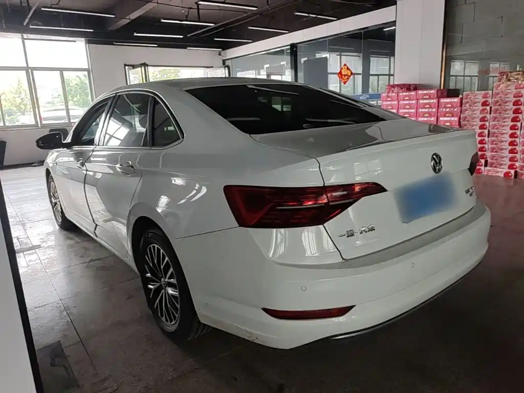 Volkswagen Sagitar — миниатюра 5