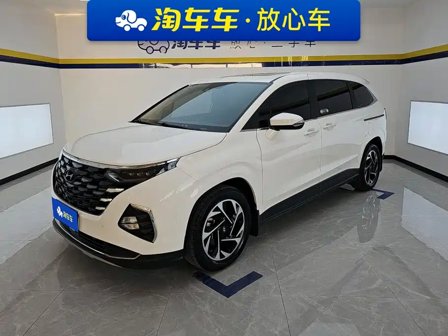 Hyundai Custo