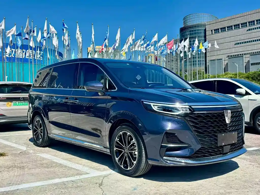 Roewe iMAX8 — миниатюра 3