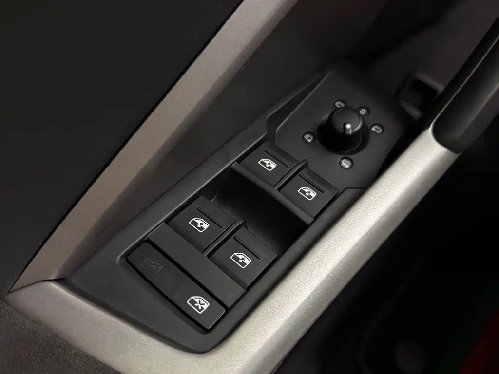 Audi Q3 — миниатюра 14