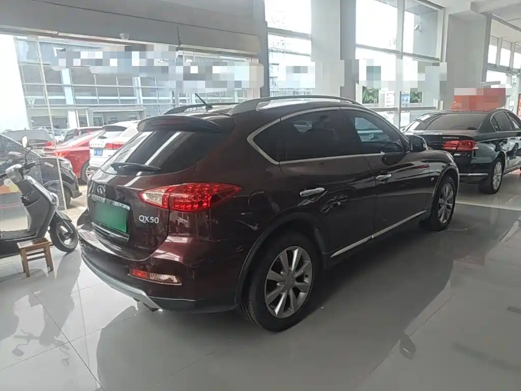 Infiniti QX50 — миниатюра 7