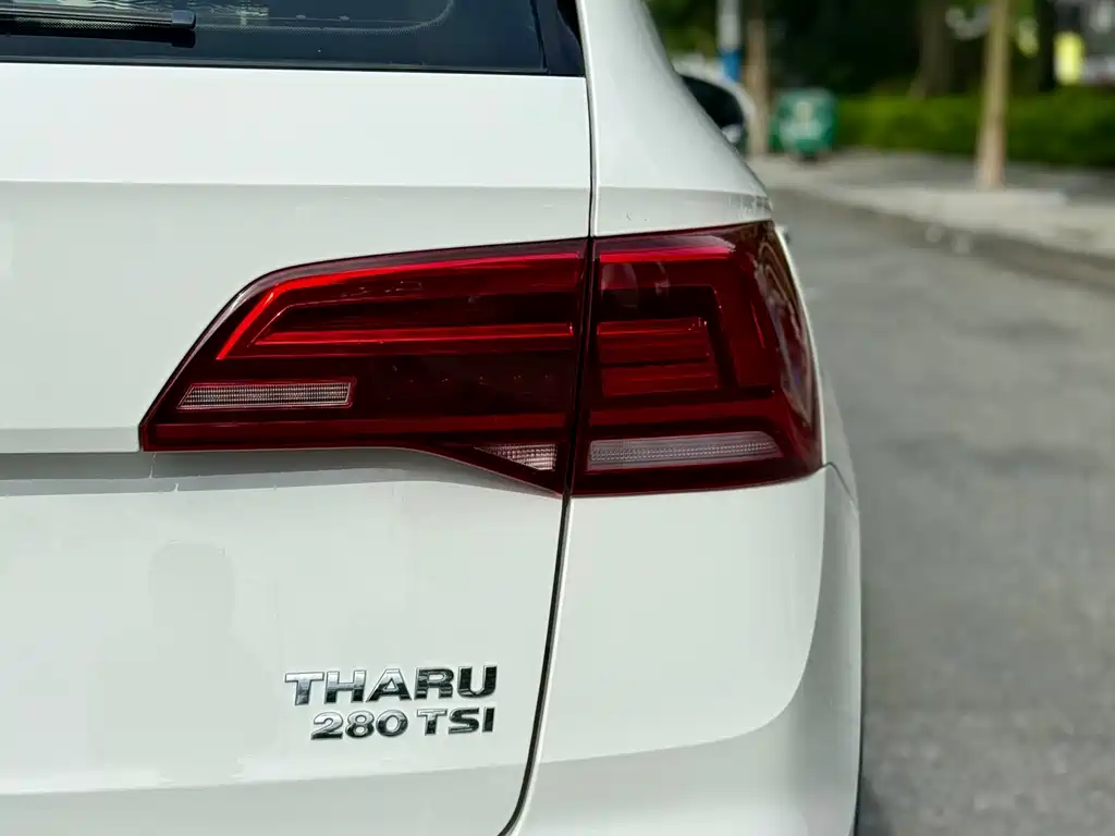 Volkswagen Tharu 2019 280TSI Luxury V