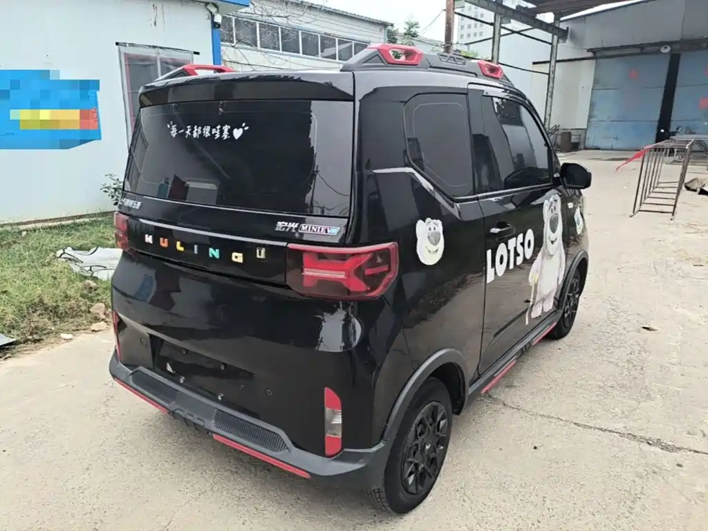 Wuling MINIEV — миниатюра 7