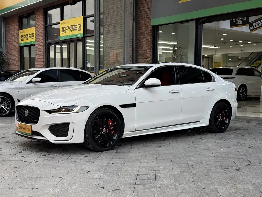 Jaguar XEL — миниатюра 4