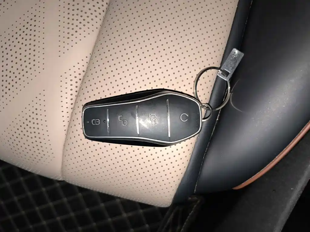 BYD Dolphin — миниатюра 9