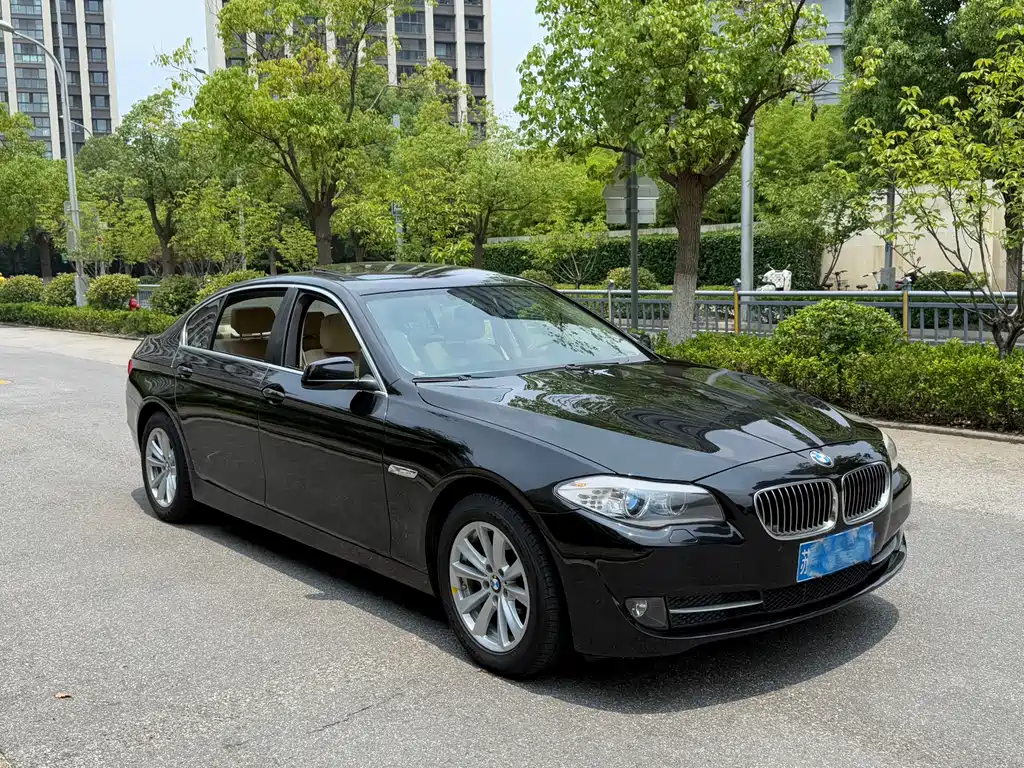 BMW 5 Series 5 2013 525Li Luxury