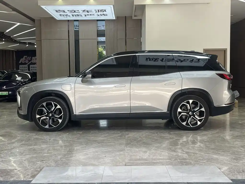 NIO ES8 — миниатюра 4