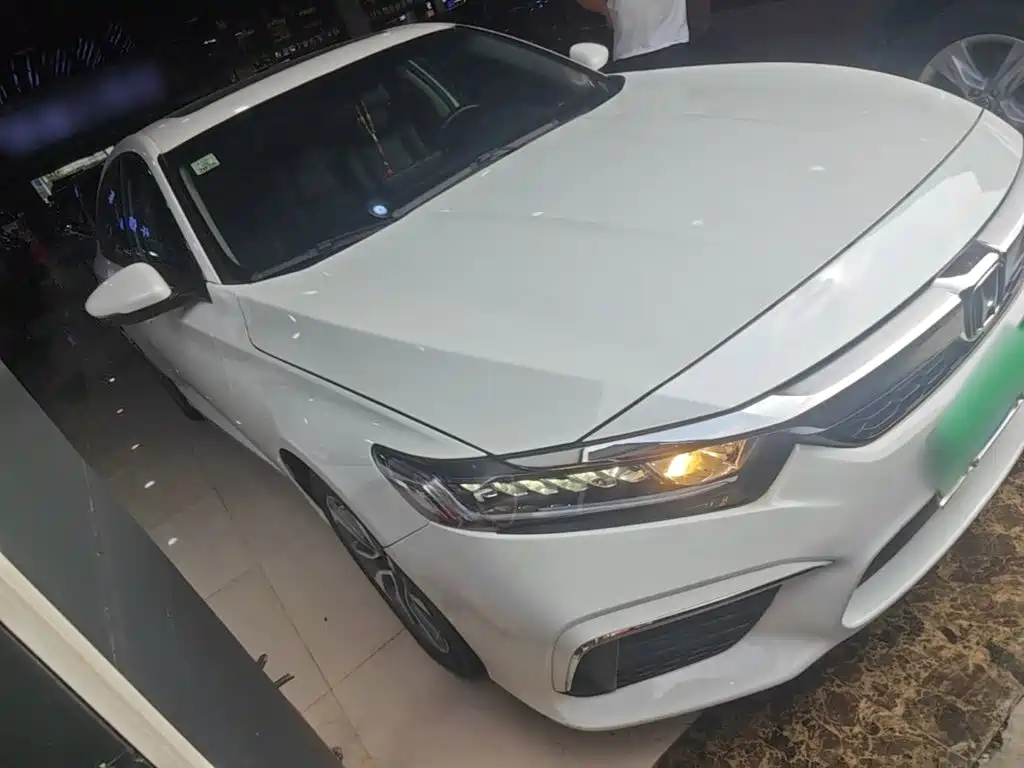 Honda Inspire — миниатюра 4